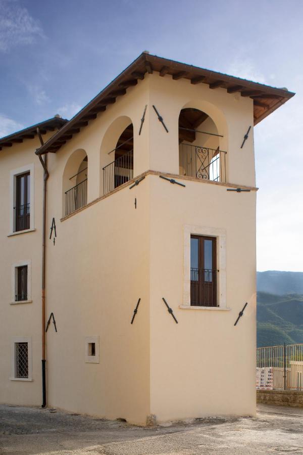 Residenza Cappelli - Affittacamere San Demetrio ne' Vestini Exterior foto